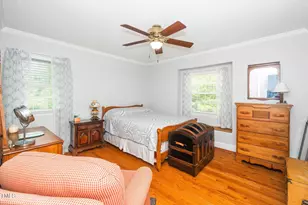 1312 Hampton Valley Rd, Cary, NC 27511 - Photo 16