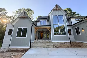 5904 Leone Pride Cir, Raleigh, NC 27603 - Photo 2