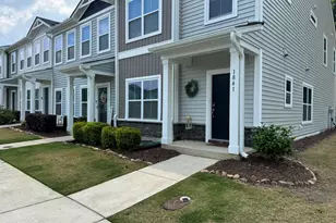 1841 Kauri Cliffs Dr, Fuquay Varina, NC 27526 - Photo 2