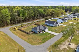 3046 Marion Heights Dr, Kinston, NC 28504 - Photo 6