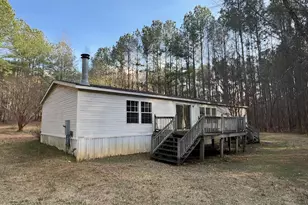 178 Casei Ln, Henderson, NC 27537 - Photo 2