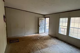 178 Casei Ln, Henderson, NC 27537 - Photo 8