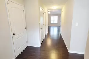 646 Santa Gertrudis Dr, Clayton, NC 27520 - Photo 2