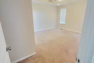 646 Santa Gertrudis Dr, Clayton, NC 27520 - Photo 36