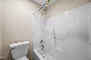 5801 Peacenest Dr, Raleigh, NC 27610 - Photo 26