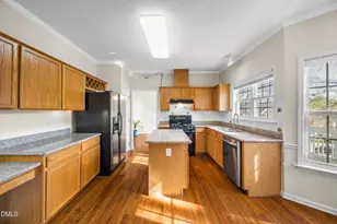 5801 Peacenest Dr, Raleigh, NC 27610 - Photo 10