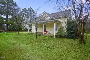 504 Main St, Lillington, NC 27546 - Photo 2