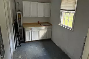 3395 Hwy 210, Smithfield, NC 27577 - Photo 10