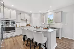 114 Spotted Doe Dr, Clayton, NC 27520 - Photo 6