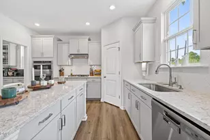 114 Spotted Doe Dr, Clayton, NC 27520 - Photo 8