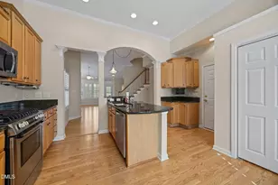 6941 Middleboro Dr, Raleigh, NC 27612 - Photo 16