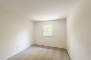 1220 Manassas Ct, Raleigh, NC 27609 - Photo 8