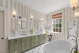 318 N Churton St, Hillsborough, NC 27278 - Photo 26