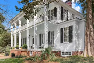 318 N Churton St, Hillsborough, NC 27278 - Photo 4