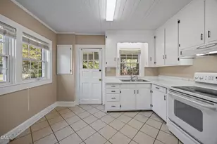 302 W Main St, Micro, NC 27555 - Photo 20