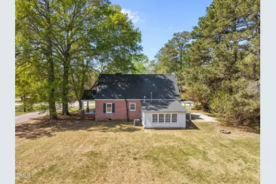 302 W Main Street, Micro, NC 27555 - Photo 12
