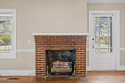 302 W Main Street, Micro, NC 27555 - Photo 32