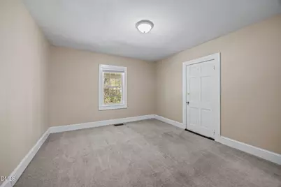 302 W Main Street, Micro, NC 27555 - Photo 36