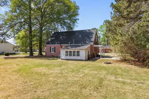 302 W Main St, Micro, NC 27555 - Photo 14