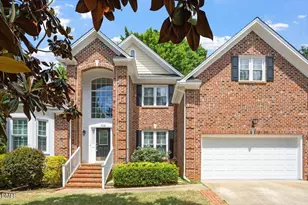 703 Cricketfield Ln, Cary, NC 27518 - Photo 2