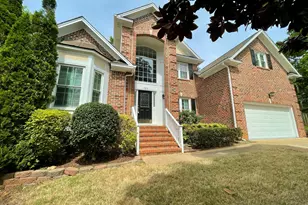 703 Cricketfield Ln, Cary, NC 27518 - Photo 2