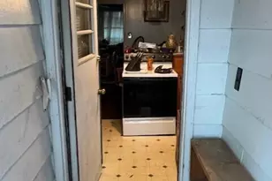 409 Edward St, Durham, NC 27701 - Photo 16