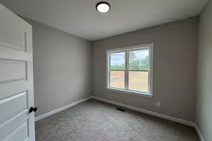 144 Tee Dr, Selma, NC 27576 - Photo 8