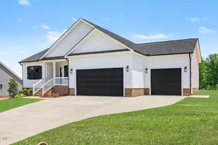 144 Tee Dr, Selma, NC 27576 - Photo 2