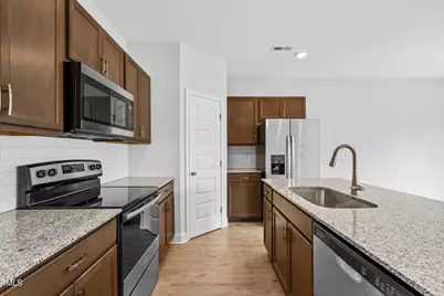 152 Cowlily Court, Smithfield, NC 27577 - Photo 4