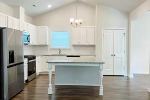 382 Black Oak Ct, Clayton, NC 27520 - Photo 8