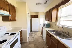 703 Larchwood Dr, Durham, NC 27713 - Photo 14