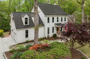 107 Cricket Ln, Cary, NC 27518 - Photo 4