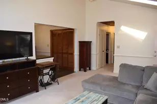 5500 Fortunes Ridge Dr, Durham, NC 27713 - Photo 8