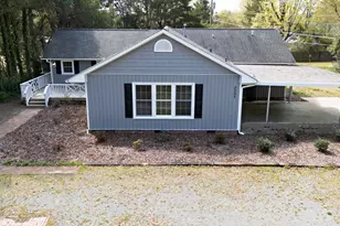 2234 Saddle Club Rd, Burlington, NC 27215 - Photo 2