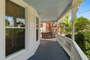 208 W Gannon Ave, Zebulon, NC 27597 - Photo 4