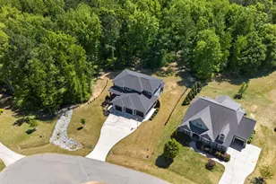 58 Arrezzo Dr, Clayton, NC 27527 - Photo 2