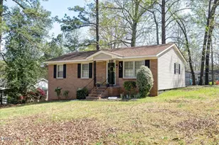 101 Martin Cir, Roanoke Rapids, NC 27870 - Photo 2