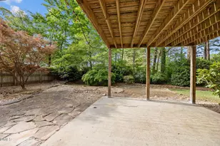 1108 Paine Ct, Raleigh, NC 27609 - Photo 34