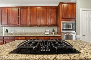 1700 W Paces Ferry Rd, Raleigh, NC 27613 - Photo 24