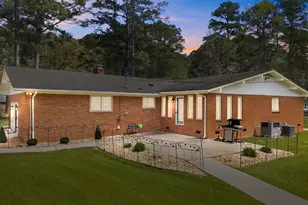 205 Stratford Rd, Rocky Mount, NC 27801 - Photo 2