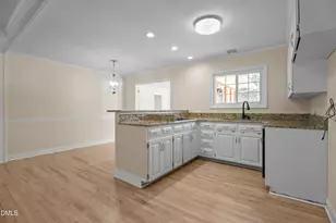 205 Stratford Rd, Rocky Mount, NC 27801 - Photo 8