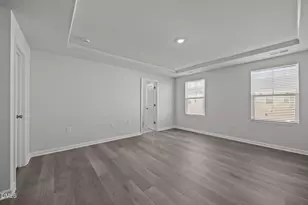 2402 Chert Ln, Raleigh, NC 27610 - Photo 20