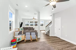 5216 Goshawk, Graham, NC 27253 - Photo 4