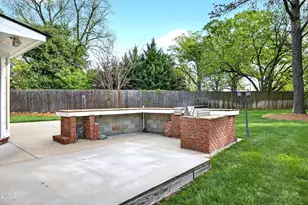 2217 Moss Pointe, Raleigh, NC 27606 - Photo 52