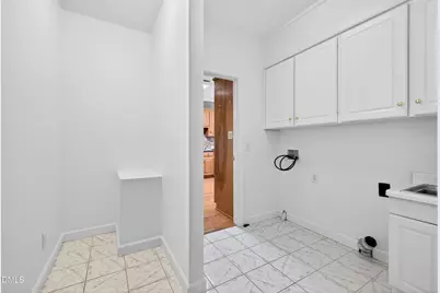 2217 Moss Pointe, Raleigh, NC 27606 - Photo 28