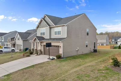 2524 Sunfield Drive, Graham, NC 27253 - Photo 2
