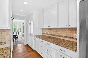 110 Green Willow Ct, Chapel Hill, NC 27514 - Photo 16