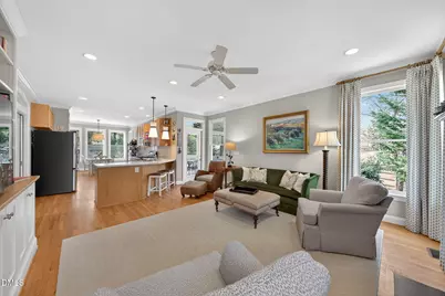 403 Rossburn Way, Chapel Hill, NC 27516 - Photo 28