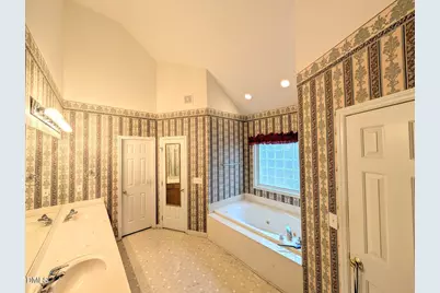 4411 Sun Valley Drive, Durham, NC 27707 - Photo 28