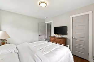 705 Chatham Ln, Raleigh, NC 27610 - Photo 28